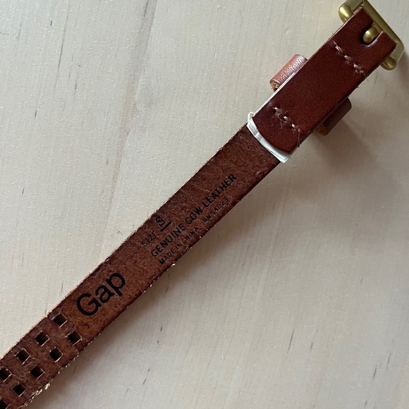 Gap leather belt - Picture 3 of 7